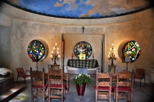 33